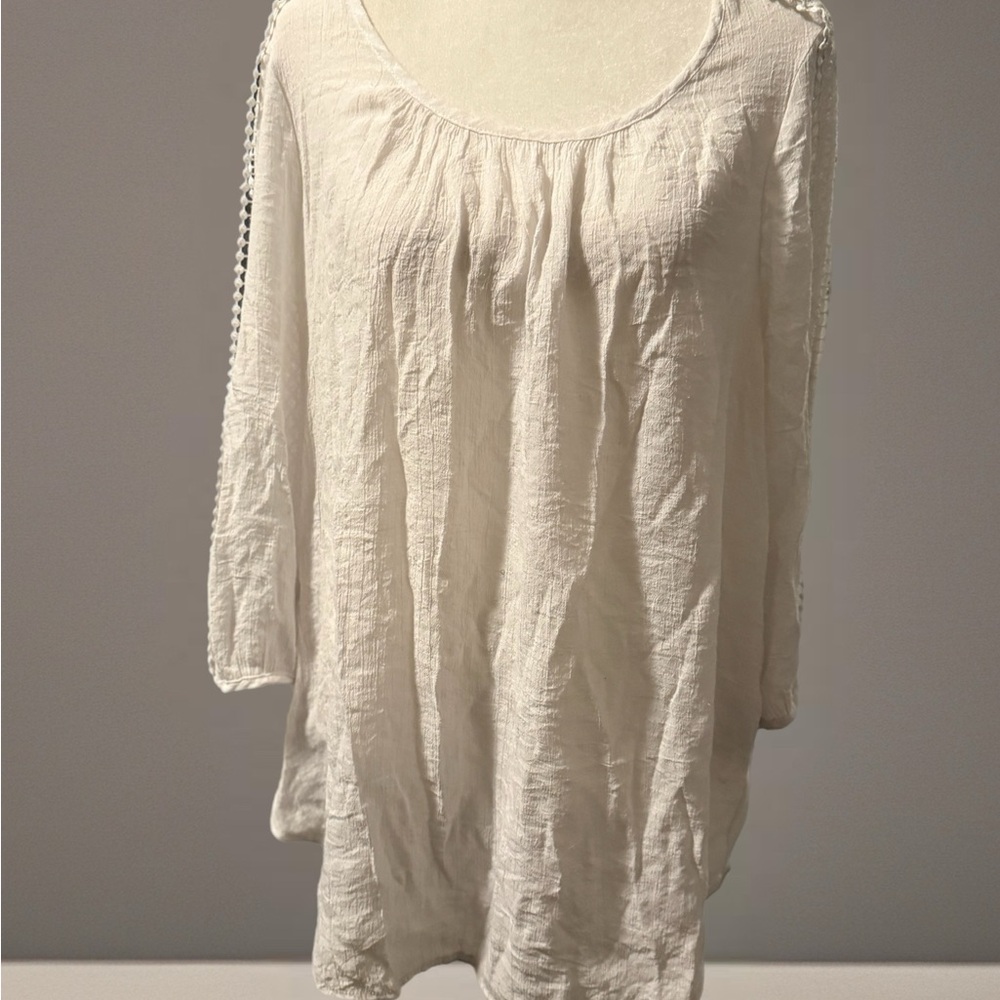 Unique Spectrum Ivory Blouse